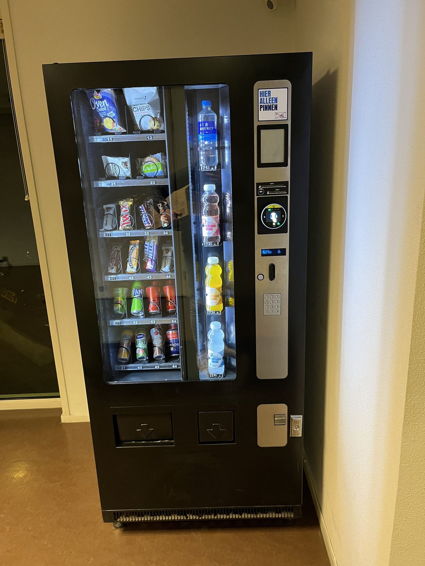 Combi snack- en drankautomaat voor full service